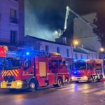 Incendiu într-un apartament din Arad. Un bărbat a fost salvat de pompieri, iar cinci persoane au ieșit din bloc